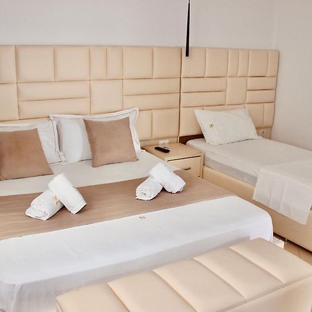 Qeparo Napolon Complex Hotel Eksteriør billede