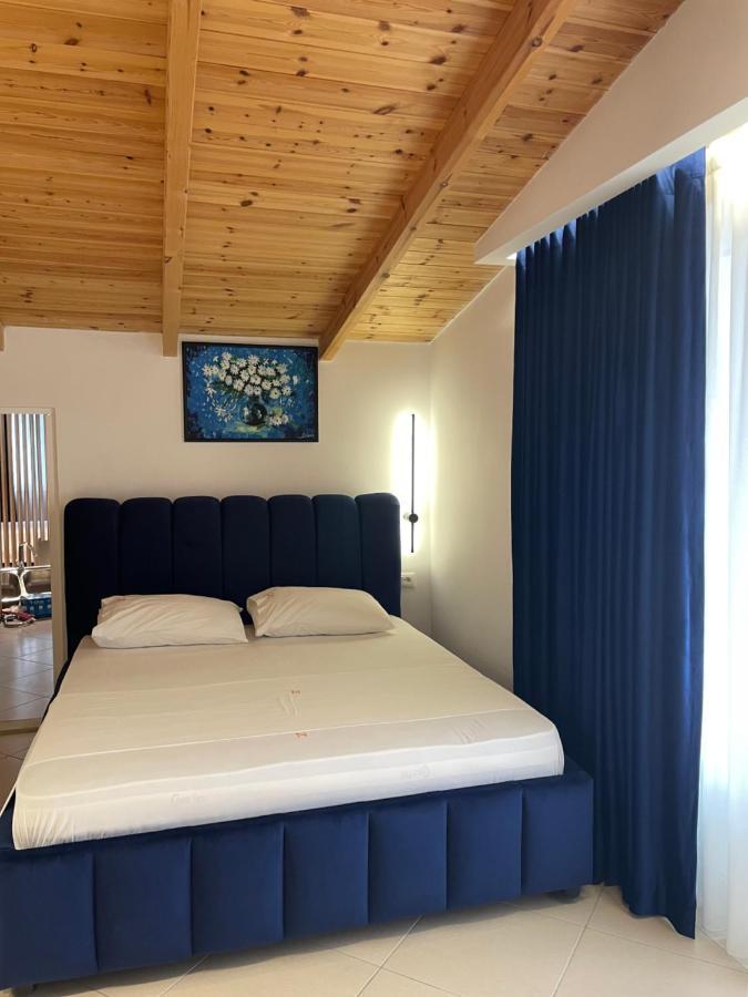 Qeparo Napolon Complex Hotel Eksteriør billede