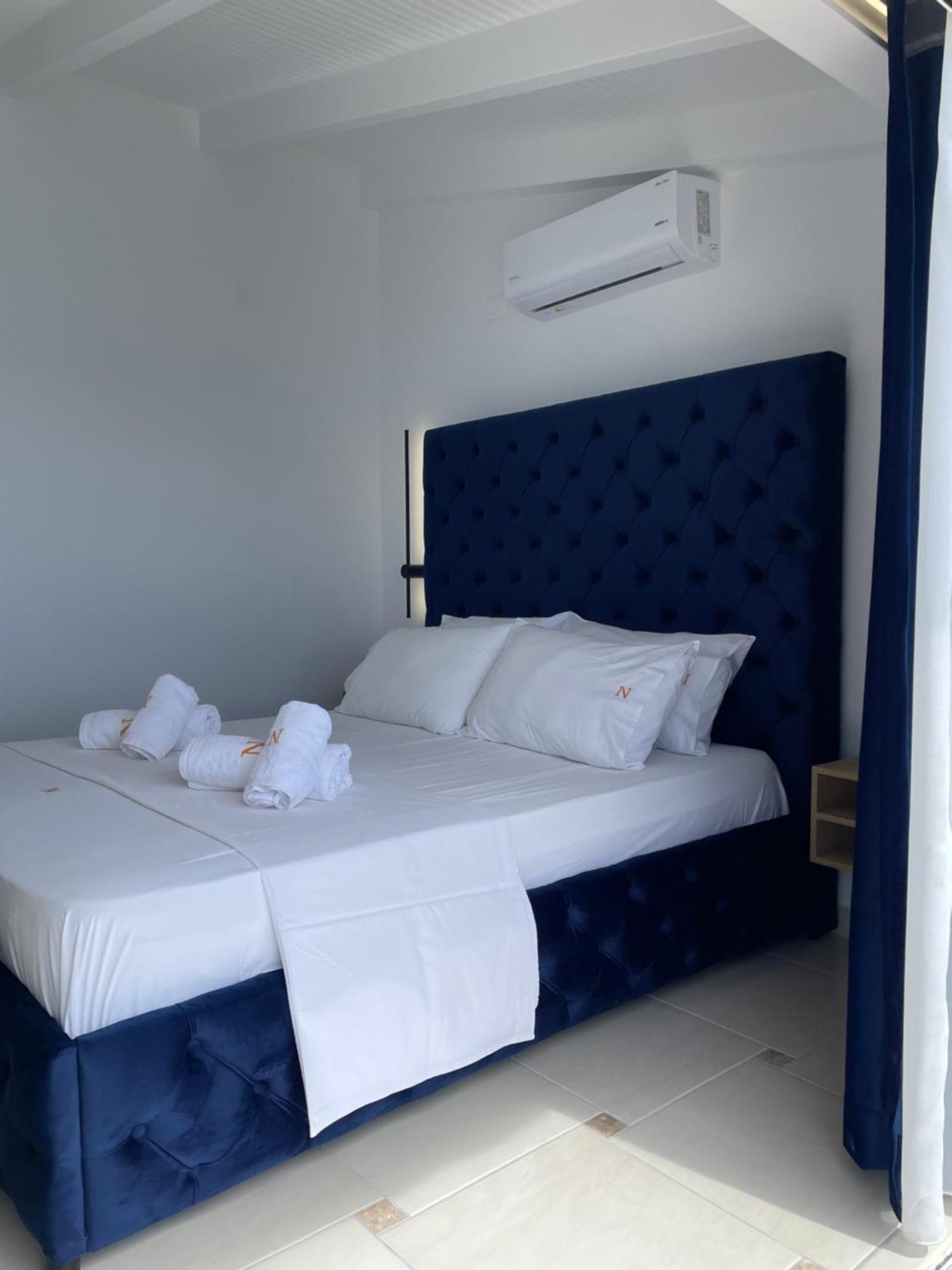 Qeparo Napolon Complex Hotel Eksteriør billede