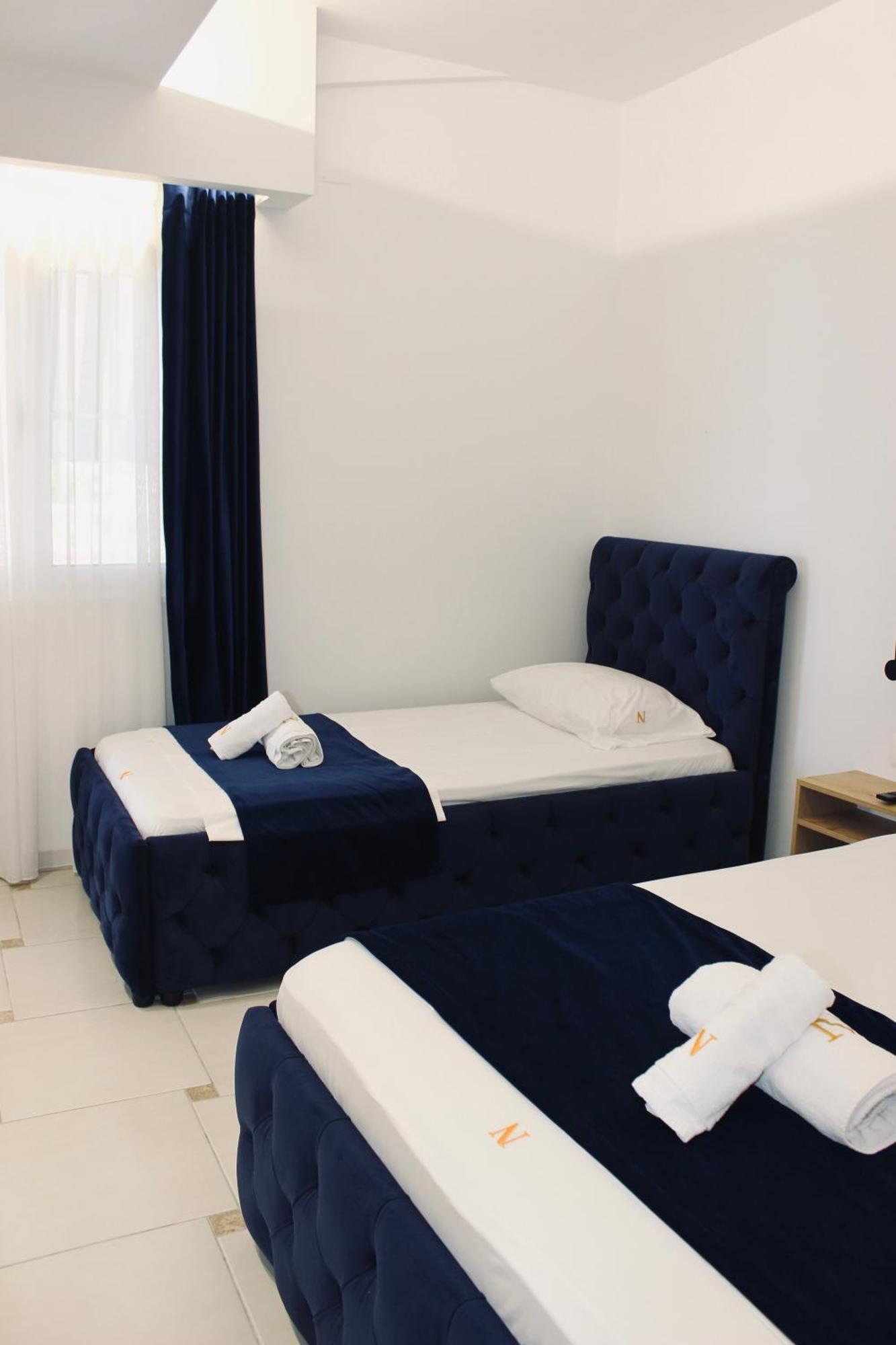 Qeparo Napolon Complex Hotel Eksteriør billede